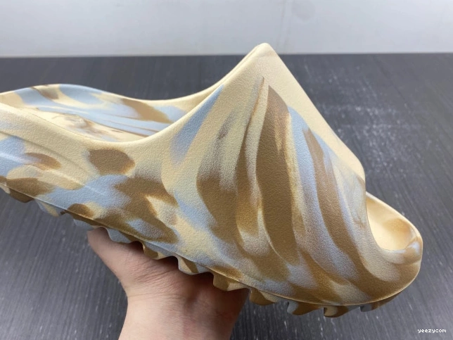 GW1932 Yeezy Adidas Slide 0715